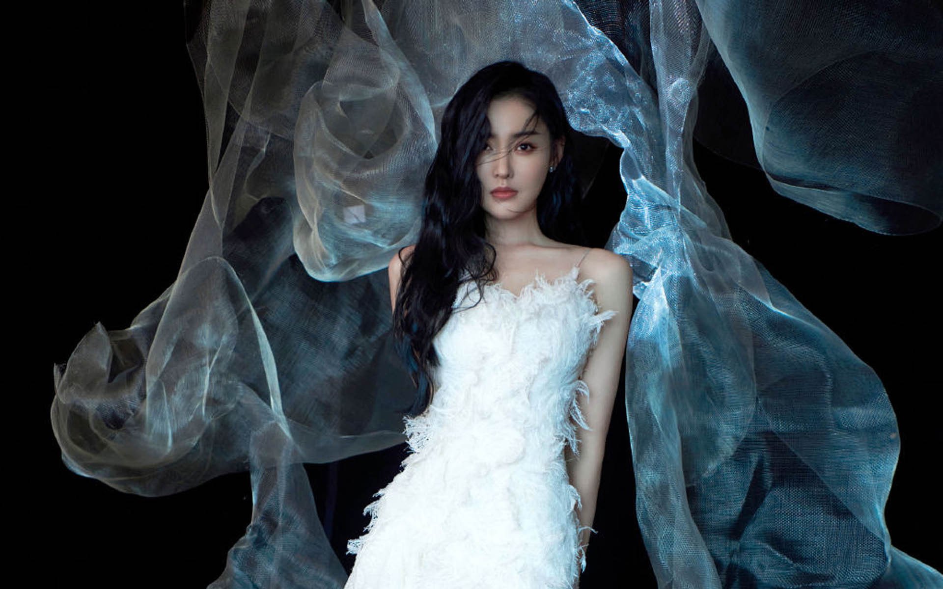 欧洲杯变阵疯狂：策略精彩引爆战场！，欧洲杯迎来结局