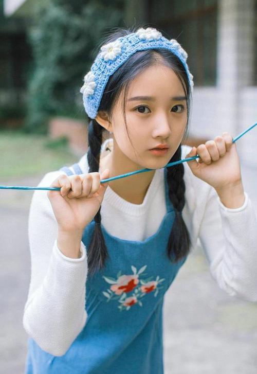 爱游戏体育-英超球员的公益慈善活动，英超各个球队赞助商