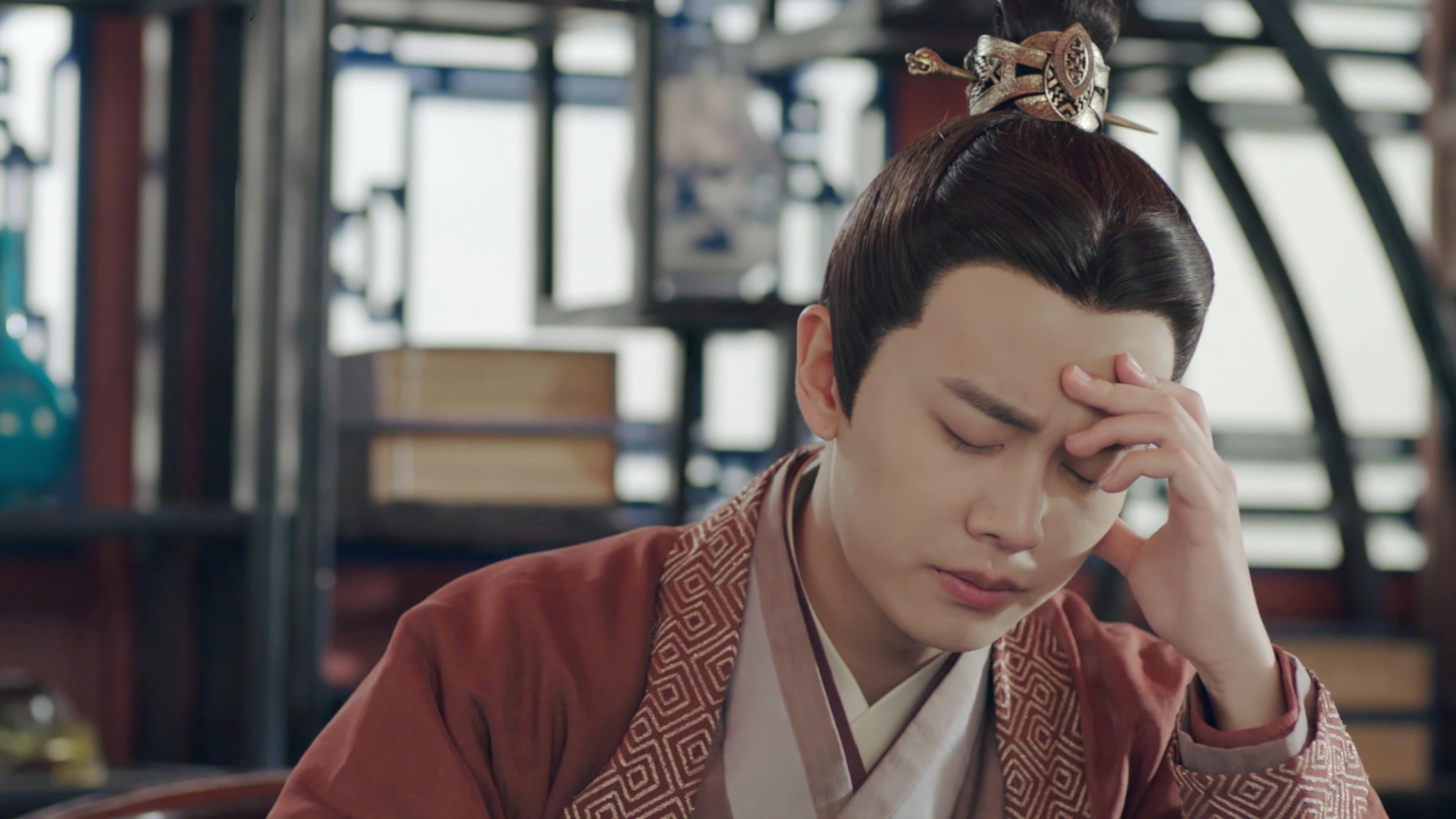 足球大会线上线下同步举行，促进全球交流，足球会议室直播