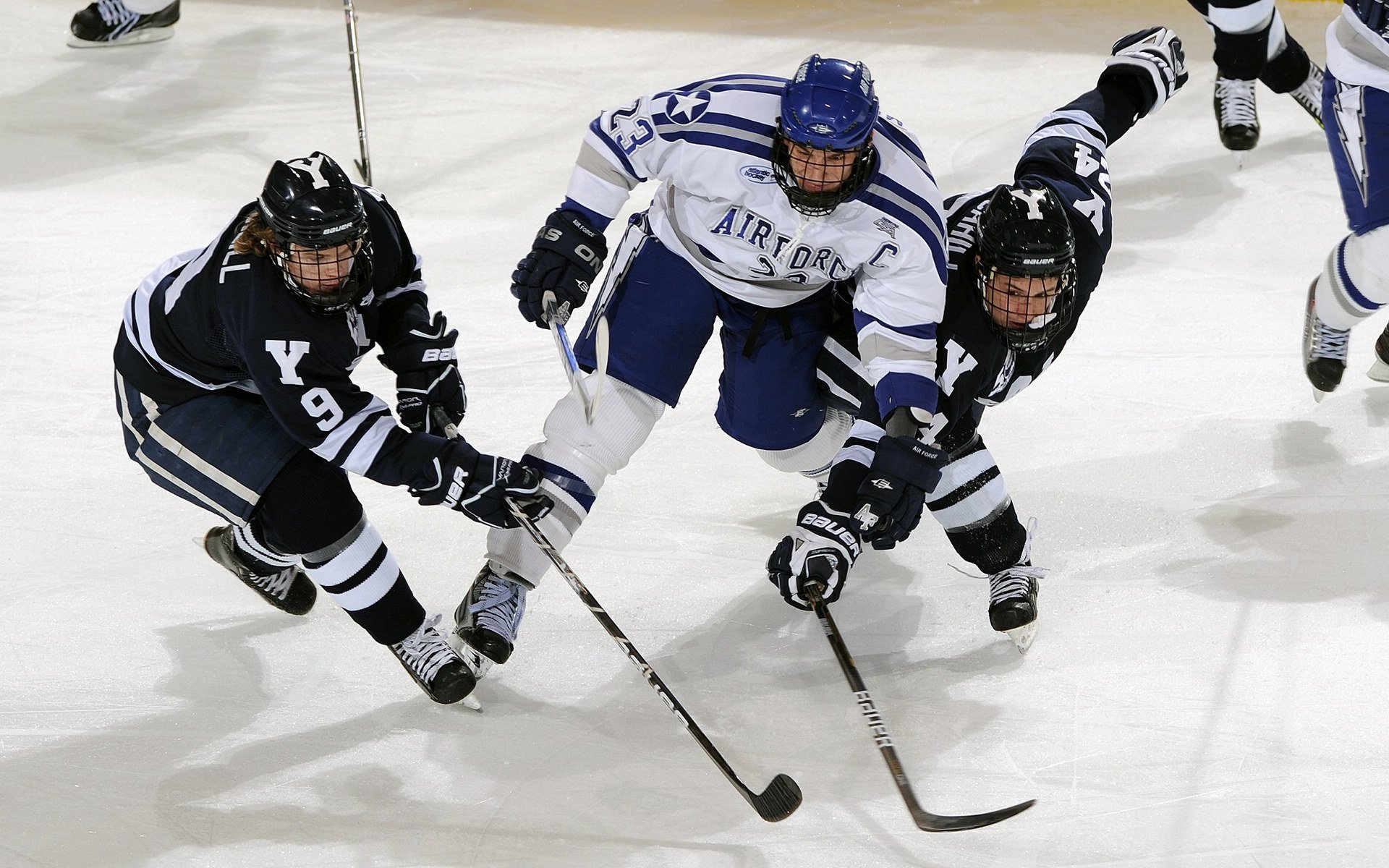 AIYOUXI.COM-特色篮球交流赛在多国举行，推动中国体育“走出去”战略落实，篮球特色项目